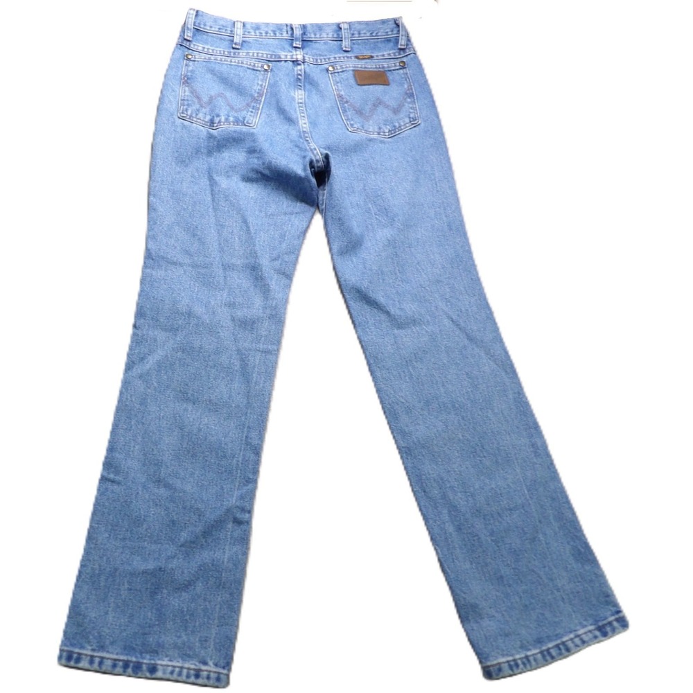 Wrangler Slim Fit Jeans Men 32x32 Medium Wash Zip Fly Cowboy Western Pants W36 - Picture 2 of 16